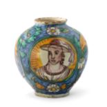 COPPIA DI BOCCE IN MAIOLICA POLICROMA, FORNACE DI CALTAGIRONE, XIX SECOLO