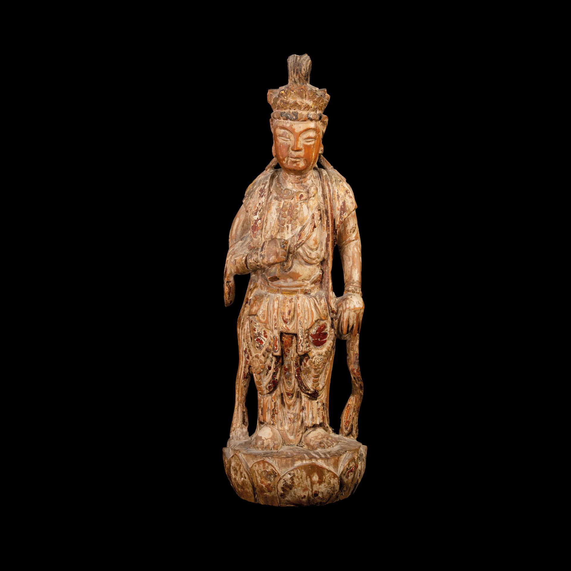 FIGURA DI GUANYIN IN LEGNO PARZIALMENTE DIPINTO E PARZIALMENTE DORATO, CINA, EPOCA MING (1368-1644)