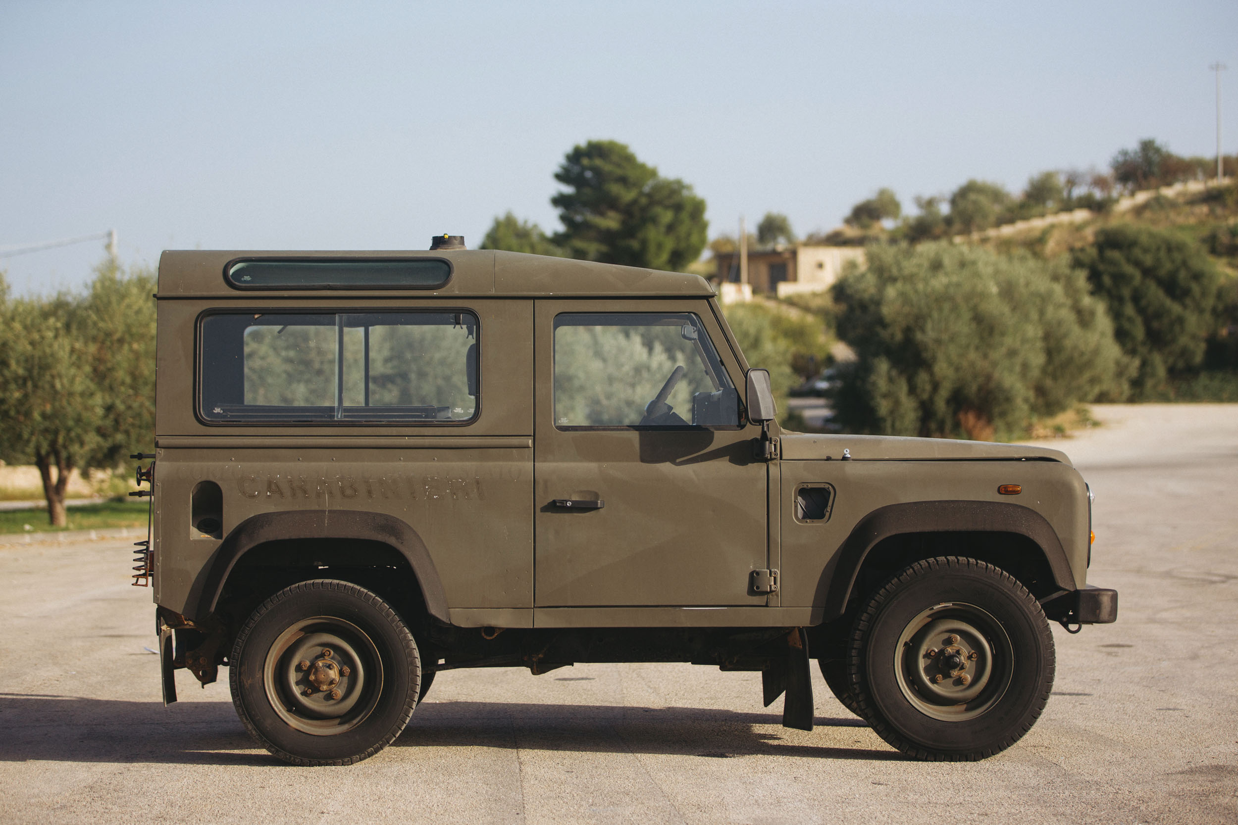 2000 LAND ROVER 90 2.5 TD5, 3 DOOR STATION WAGON EX CARABINIERI GUARDIA FORESTALE - Image 5 of 6