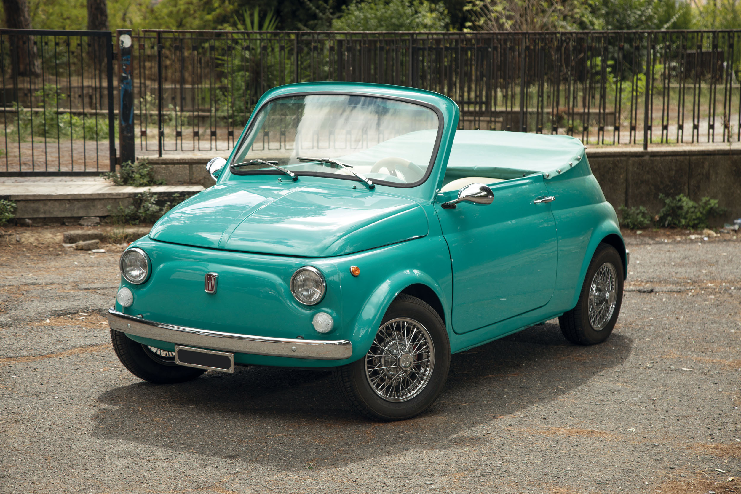 1972 FIAT 500 CABRIOLET