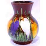 Anita Harris Crocus vase, H: 15 cm. No cracks, chips or visible restoration. P&P Group 1 (£14+VAT