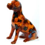 Anita Harris Boxer dog, H: 13 cm. No cracks, chips or visible restoration. P&P Group 1 (£14+VAT