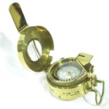 Reproduction brass compass marked London. P&P Group 1 (£14+VAT for the first lot and £1+VAT for