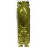 Victorian Art Nouveau brass door finger plate, 29 x 8 cm. P&P Group 1 (£14+VAT for the first lot and