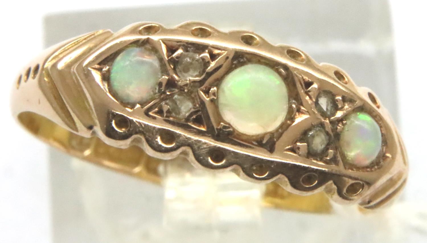 15ct gold opal set ring, size O, 1.8g. Good condition, hallmarks clear, no visible damage, ring is