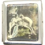 White metal cigarette case with an erotic scene, 90 x 80 mm. P&P Group 1 (£14+VAT for the first
