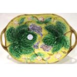 19th century Wedgwood Etruria Majolica dish, L: 24 cm. Crazing throughout, no cracks, chips or