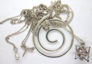 Three 925 silver pendant necklaces, combined 17g. P&P Group 1 (£14+VAT for the first lot and £1+