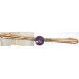 9ct gold amethyst set bar brooch, L: 40 mm, 1.8g. P&P Group 1 (£14+VAT for the first lot and £1+