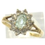 9ct gold topaz cluster ring, size O, 1.7g. P&P Group 1 (£14+VAT for the first lot and £1+VAT for