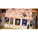 A collection of Wigan Rugby League football Club collectors cards. P&P Group 2 (£18+VAT for the