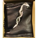Five unissued pairs of Italian military boots, mixed sizes, all boxed. P&P Group 3 (£25+VAT for