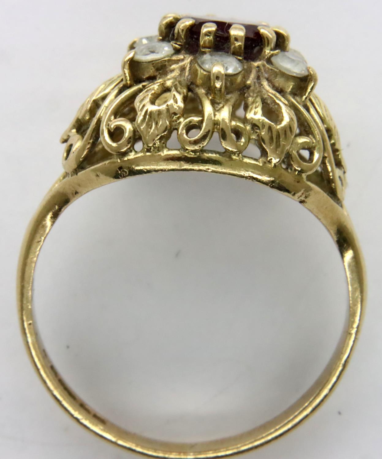 9ct gold stone set cluster ring, size S/T, 4.1g. P&P Group 1 (£14+VAT for the first lot and £1+VAT - Image 2 of 3