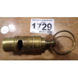 Brass White Line Titanic S Auld Glasgow whistle. P&P Group 1 (£14+VAT for the first lot and £1+VAT