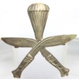 WWII Independent Gurkha Parachute Company cap badge. P&P Group 1 (£14+VAT for the first lot and £1+