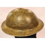 WWII British 8th Army Desert Rats Mk II helmet. P&P Group 2 (£18+VAT for the first lot and £3+VAT