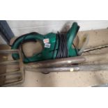 Two forks and a Gardenline hedge trimmer. Not available for in-house P&P, contact Paul O'Hea at