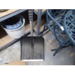 Aluminium handled snow shovel. Not available for in-house P&P, contact Paul O'Hea at Mailboxes on