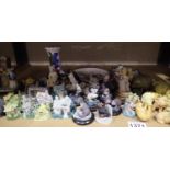 Mixed ceramics to include Leonardo cottages. Not available for in-house P&P, contact Paul O'Hea at