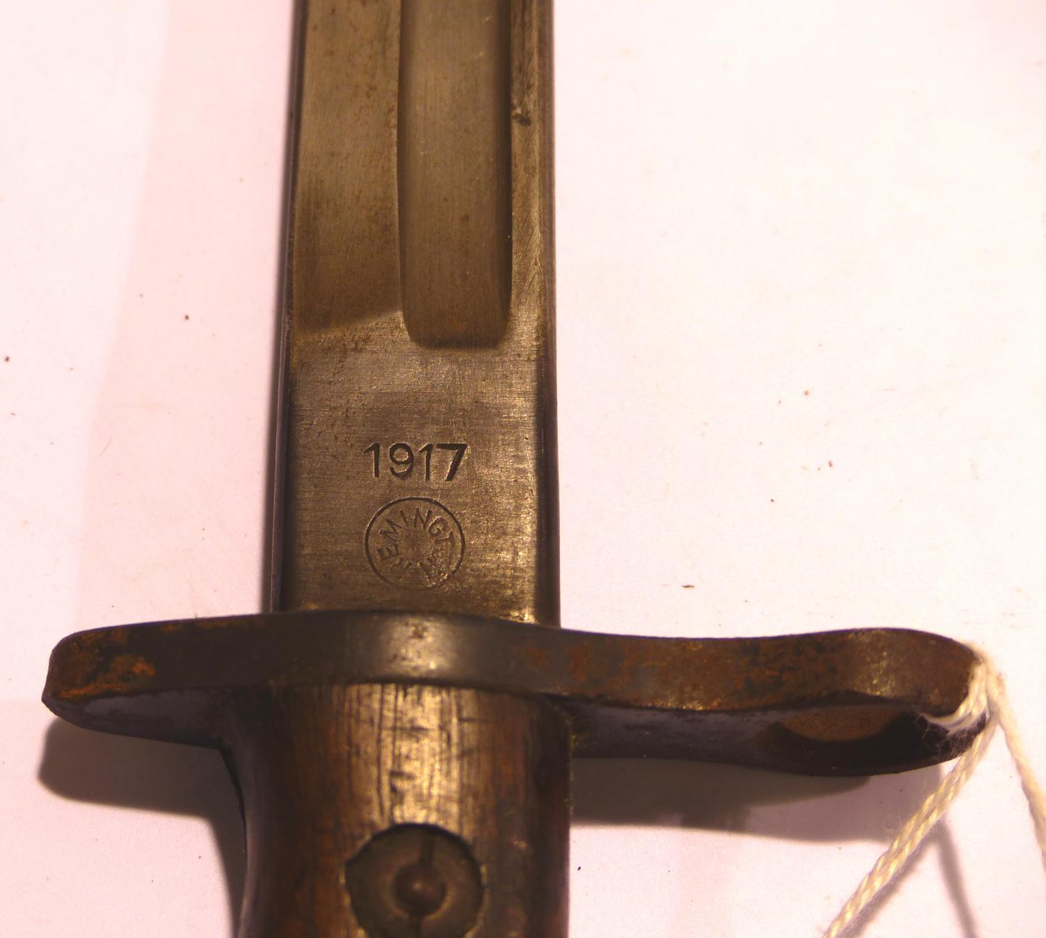 American WWII Remington bayonet with scabbard and leather frog. P&P Group 3 (£25+VAT for the first - Image 3 of 5