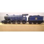 Hornby Class B12, BR Blue, Early Crest, 61525, in excellent condition, unboxed. P&P Group 1 (£14+VAT
