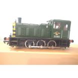 Bachmann Class 03 Diesel D2083, Green, Late Crest, wasp stripes, in excellent condition, in