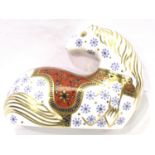 Royal Crown Derby Chinese horse, seconds quality, L: 13 cm. No cracks, chips or visible restoration.
