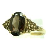 9ct gold smoky quartz ring, size T, 2.9g. P&P Group 1 (£14+VAT for the first lot and £1+VAT for
