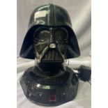 Star Wars Darth Vader radio CD player. P&P Group 2 (£18+VAT for the first lot and