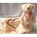 Steiff bear: Diana, Queen of Hearts in pale pink, H: 27 cm, limited edition 0003/1500 with