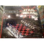 Sealed Star Wars episode 1 chess set. P&P Group 1 (£14+VAT for the first lot and £1+VAT for