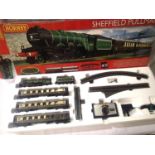 Hornby R1135 Sheffield Pullman train set, class A1 Doncaster LNER Green, 2547 with three Pullman