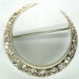 Victorian old cut diamond crescent brooch in 15ct gold, D: 20 mm, 3.8g. P&P Group 1 (£14+VAT for the