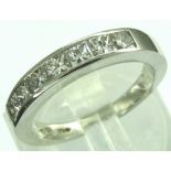 Platinum and Vs diamond half eternity ring, size K, 5.5g. P&P Group 1 (£14+VAT for the first lot and