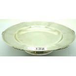 Hallmarked silver Mappin & Webb dish, D: 20 cm, Sheffield asay, 439g. P&P Group 2 (£18+VAT for the