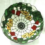 Large Tiffany style ceiling light shade, L: 40 cm. P&P Group 3 (£25+VAT for the first lot and £5+VAT
