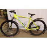 Raleigh Helion 2 mountain bike 20 inch frame. Not available for in-house P&P, contact Paul O'Hea