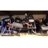 Fourteen car and bike foot pumps. Not available for in-house P&P, contact Paul O'Hea at Mailboxes on