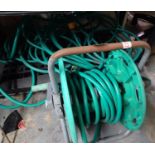 A Hozelock garden hose and reel. Not available for in-house P&P, contact Paul O'Hea at Mailboxes