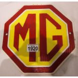 MG cast iron plaque. P&P Group 2 (£18+VAT for the first lot and £3+VAT for subsequent lots)