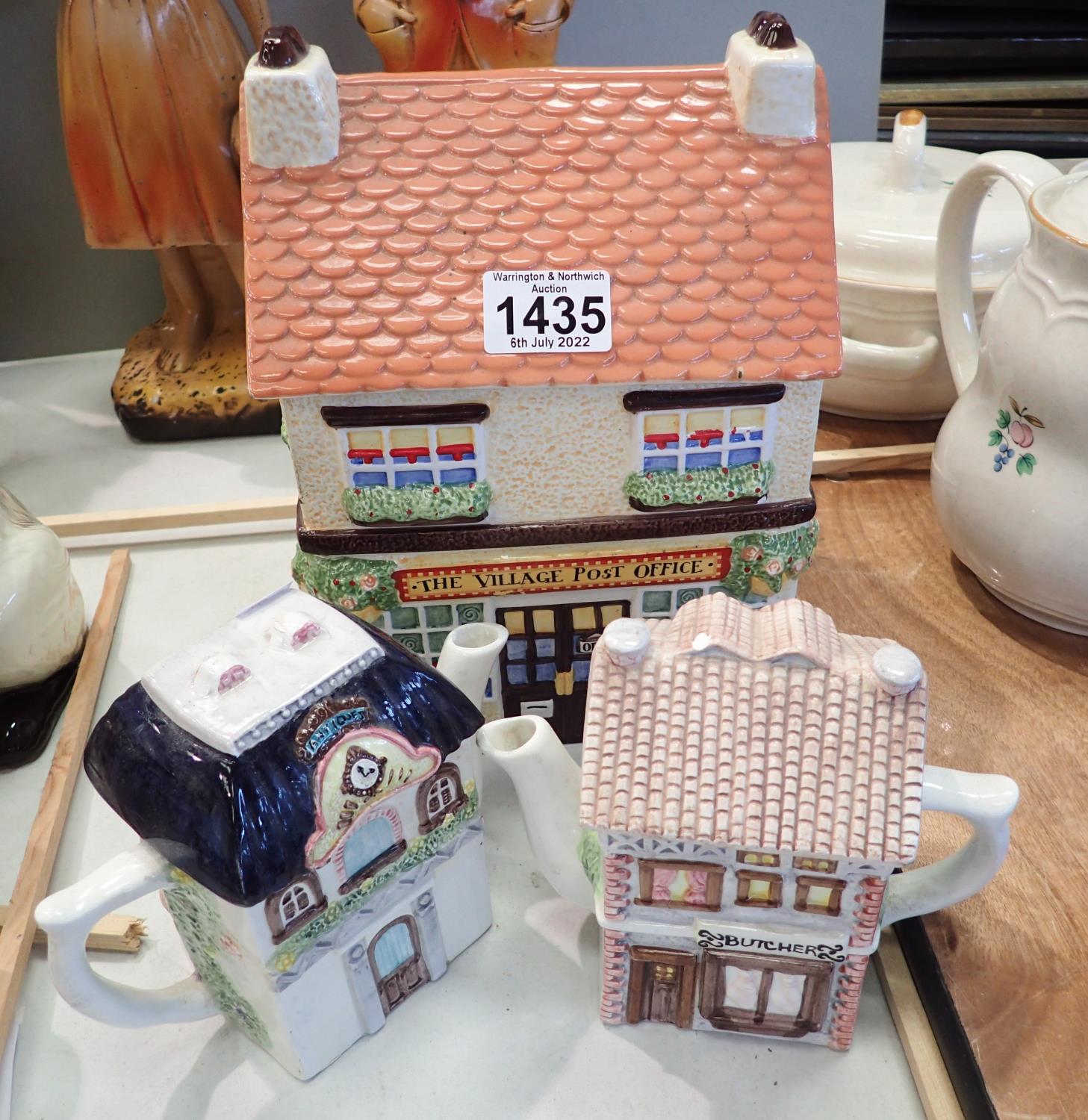 Large novelty ceramic biscuit barrel and two similar tea pots. Not available for in-house P&P,