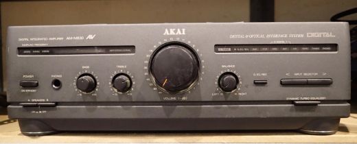 An Akai digital integrated amplifier. Not available for in-house P&P, contact Paul O'Hea at