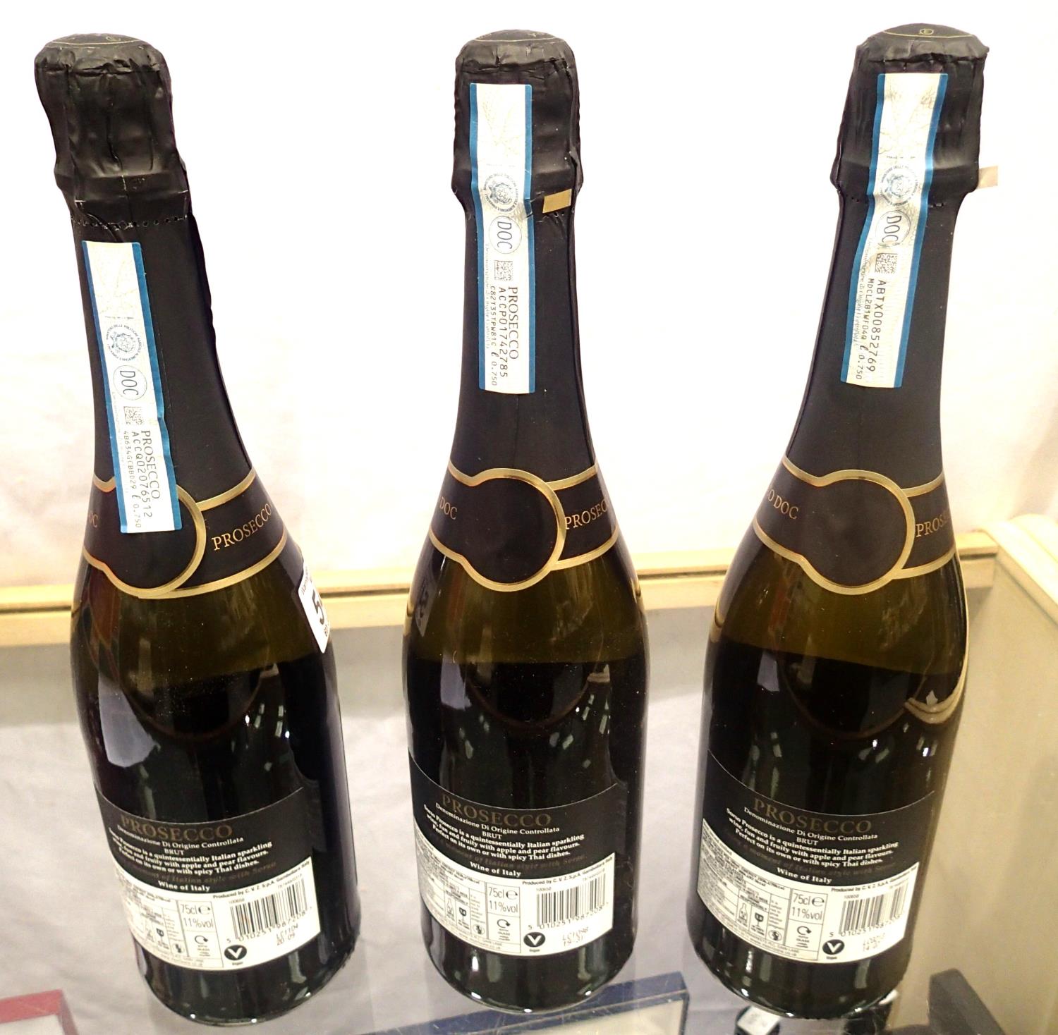 Three bottles of Sorso Prosecco. P&P Group 3 (£25+VAT for the first lot and £5+VAT for subsequent - Image 2 of 2