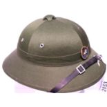 North Vietnamese sun helmet with liner. P&P Group 2 (£18+VAT for the first lot and £3+VAT for
