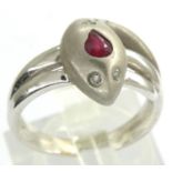 18ct white gold snake ring with diamond eyes and ruby set to head, size O, 5.4g. P&P Group 1 (£14+