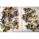 Thirty plastic Britains mounted knights, mostly in good condition. P&P Group 1 (£14+VAT for the