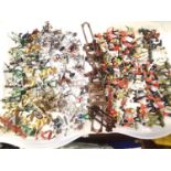 Approximately 150 plastic soldiers, various makes and types. Including knights, regimental, Scottish