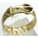 9ct gold belt buckle ring, size W, 4.8g. P&P Group 1 (£14+VAT for the first lot and £1+VAT for