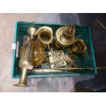 Mixed brassware including lamps. Not available for in-house P&P, contact Paul O'Hea at Mailboxes