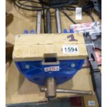 Record Irwin 52 joiners workbench vice. Not available for in-house P&P, contact Paul O'Hea at